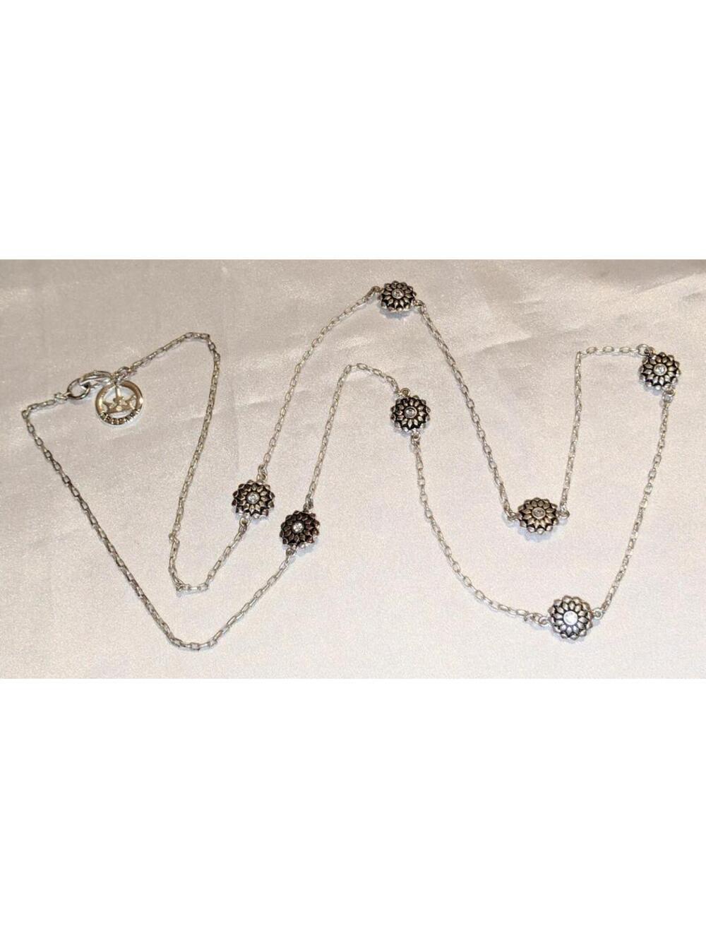 VTG Crown Trifari Silver Tone Floral Discs w/ Crystals Station Necklace 32” Long